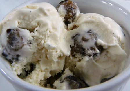 Chocolate Chip Cookie Dough Ice Cream - LMLDFood