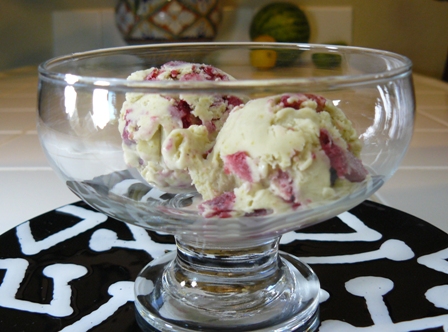 pistachio ice cream with raspberry coulis