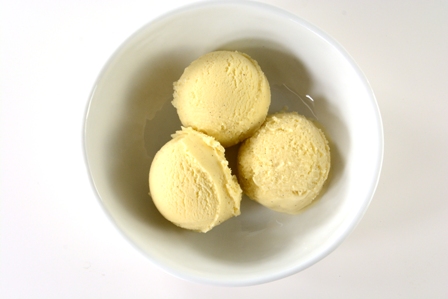 vanilla bean ice cream